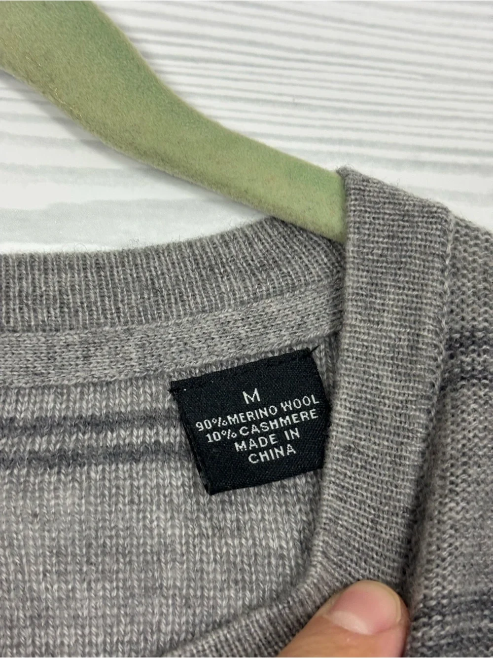 Impermeable Cashmere mens stripe Ombre sweater size medium
